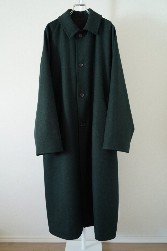 yo asa ウールアルパカ　ロングベルテッドコート　ダークグリーン yo asaのラグランコートが素晴らしい | シフクノ